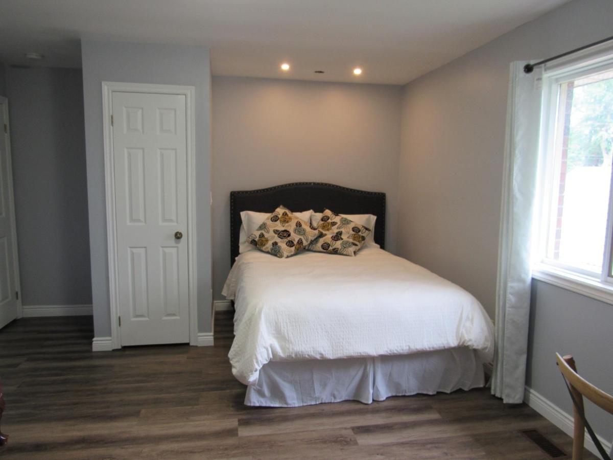 Luxury Suites At Military Trail Торонто Стая снимка